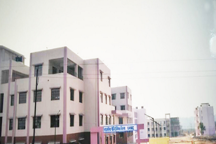 https://cache.careers360.mobi/media/colleges/social-media/media-gallery/12247/2019/3/1/Campus view of Government Polytechnic Nirsa_Campus-view.png